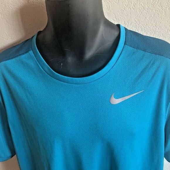 Nike Dri-Fit Athletic T-Shirt Men's XL Turquoise Short Sleeve Casual Running - Picture 3 of 9